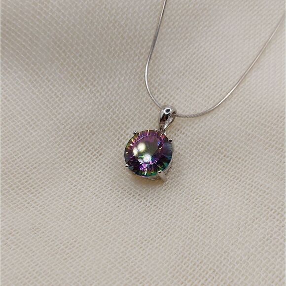 4.8 Carat Mystic Quartz Rainbow S925 Sterling Silver Pendant and Necklace - Picture 9 of 13